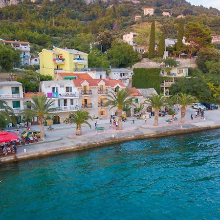 Apartmani Antiqua Živogošće Exteriör bild