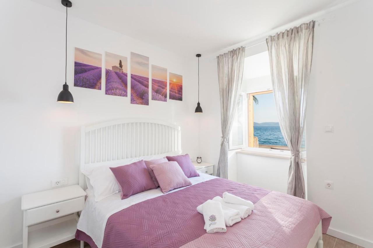 Apartmani Antiqua Živogošće Exteriör bild