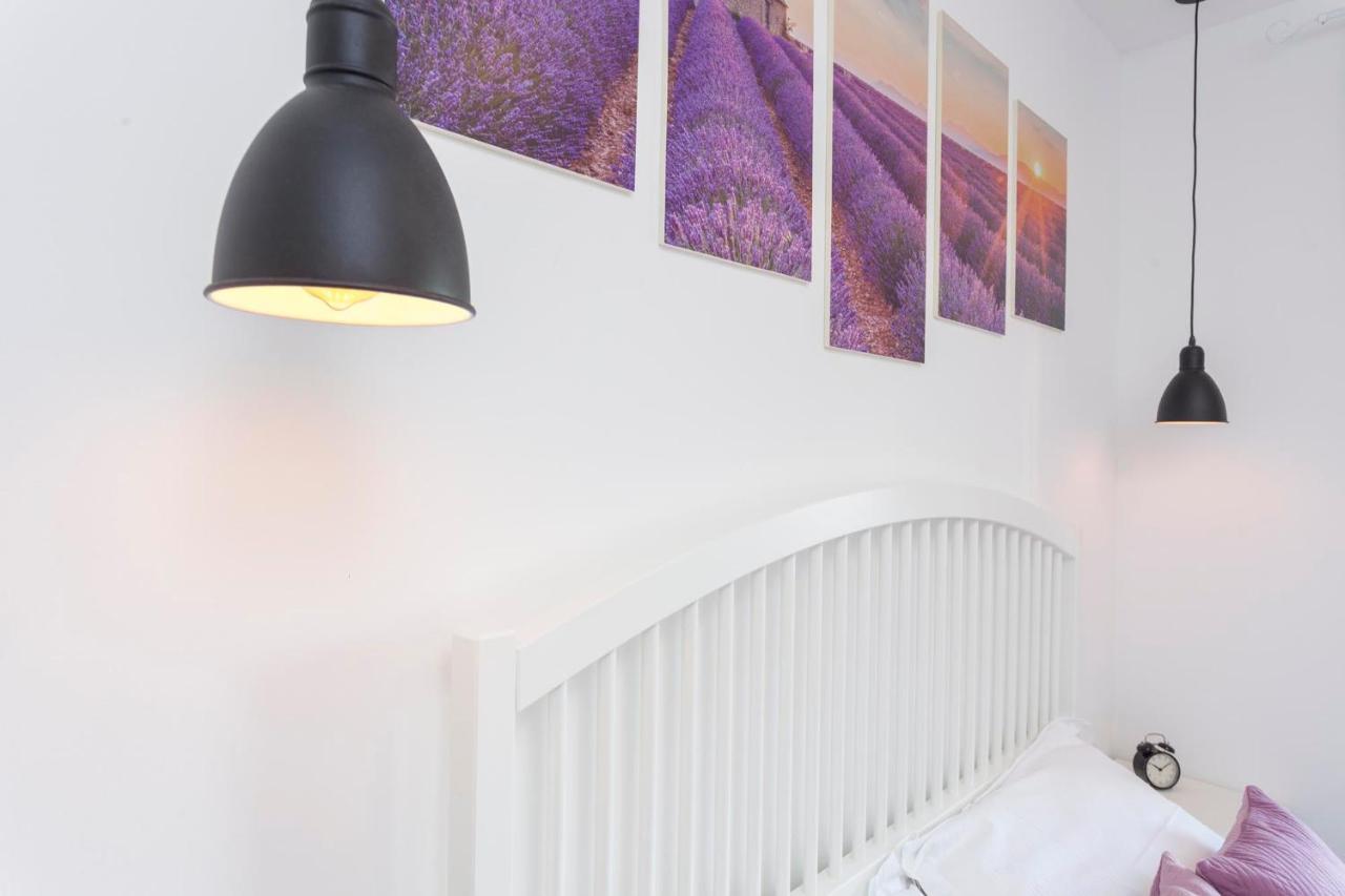 Apartmani Antiqua Živogošće Exteriör bild