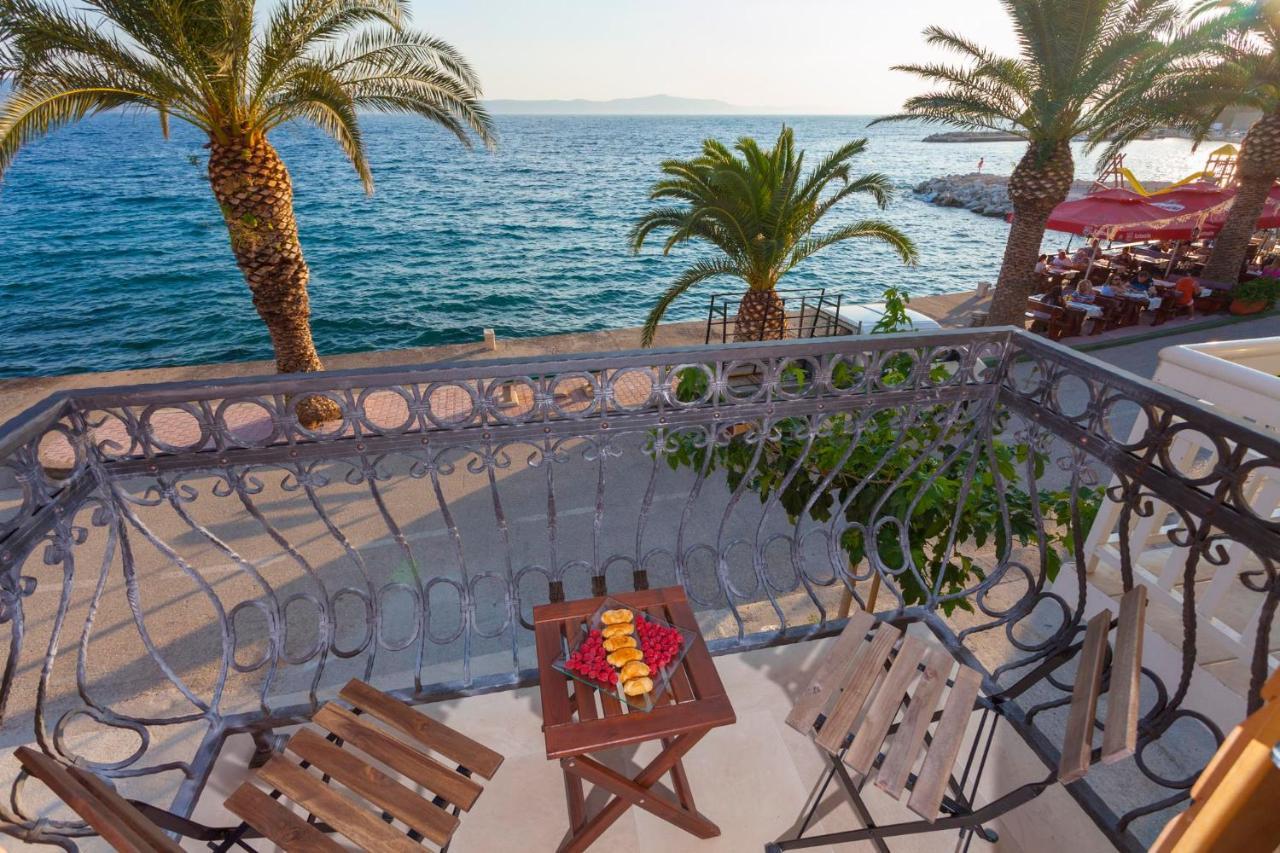 Apartmani Antiqua Živogošće Exteriör bild