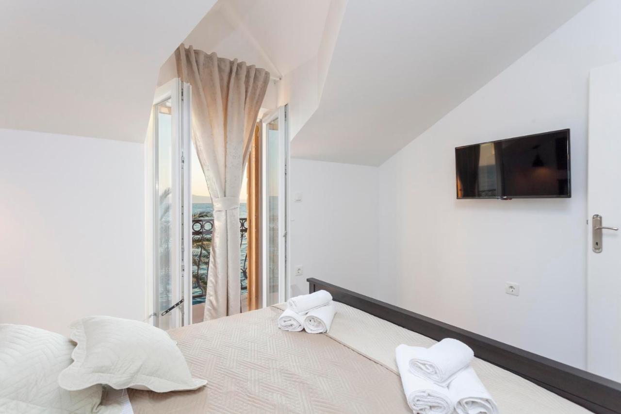 Apartmani Antiqua Živogošće Exteriör bild