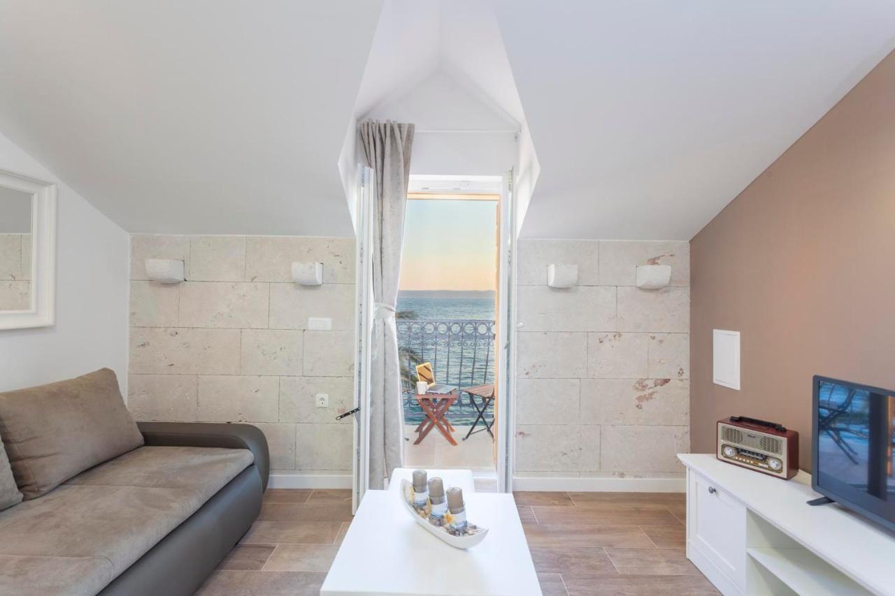 Apartmani Antiqua Živogošće Exteriör bild